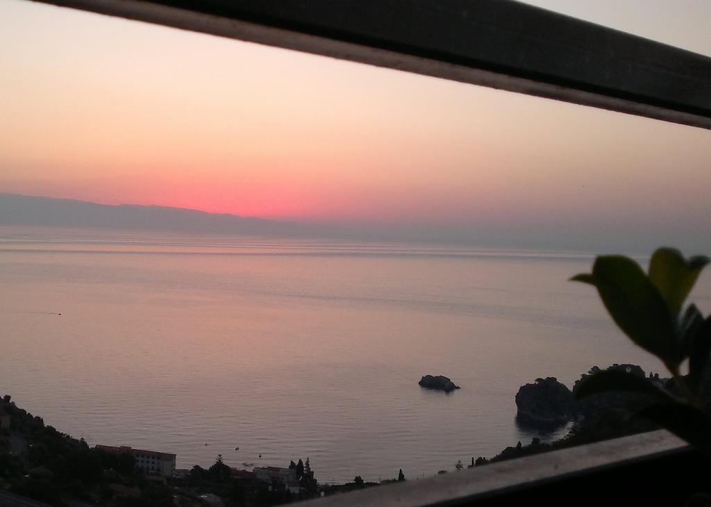 B&B La Terrazza Sul Mare Taormina Exterior photo